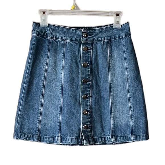 BDG Dresses & Skirts - Denim Jean BDG Button up front mini skirt. Size S-P